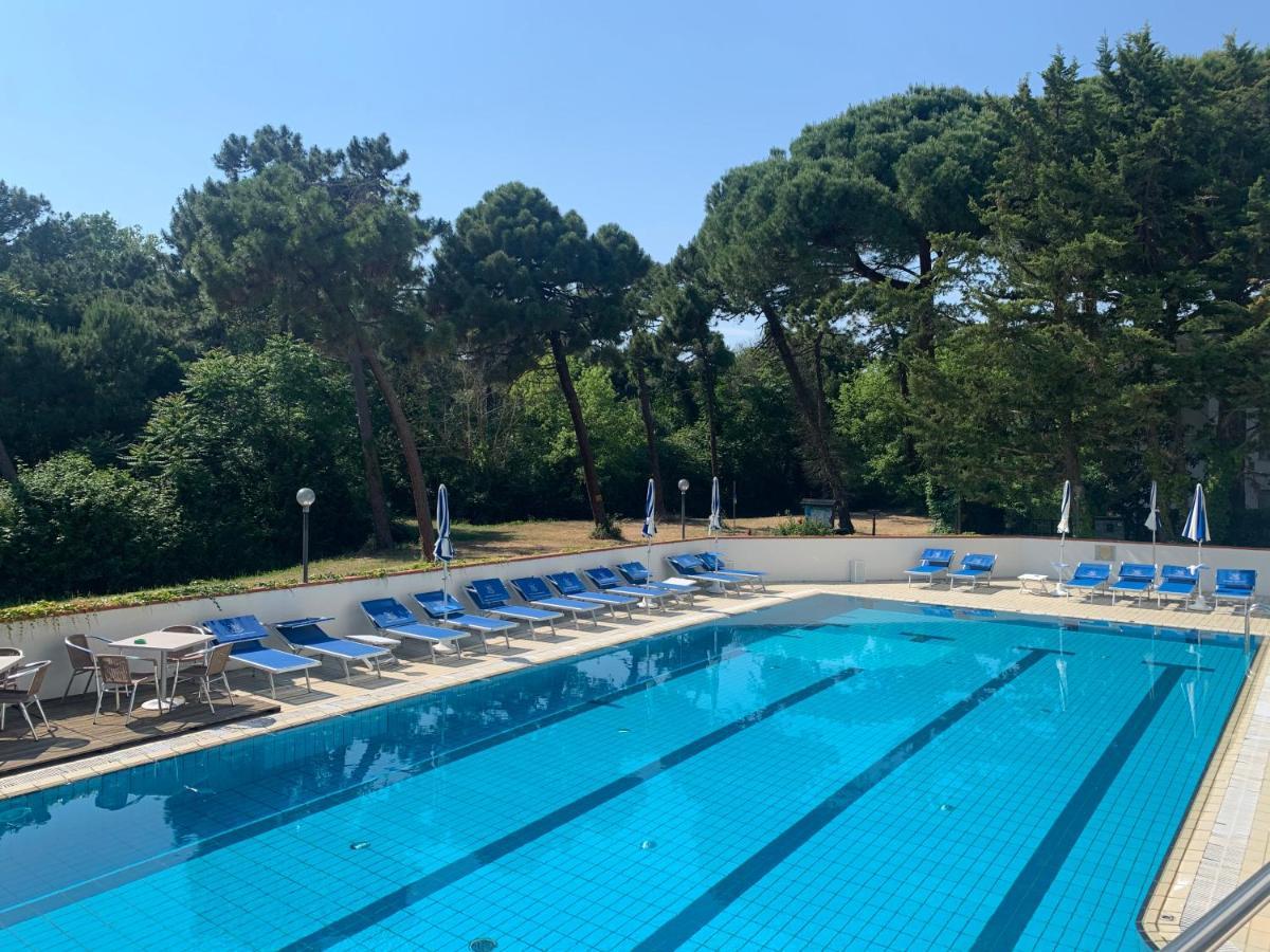 G&D Hotel Deanna Pool&Brunch Milano Marittima Zewnętrze zdjęcie