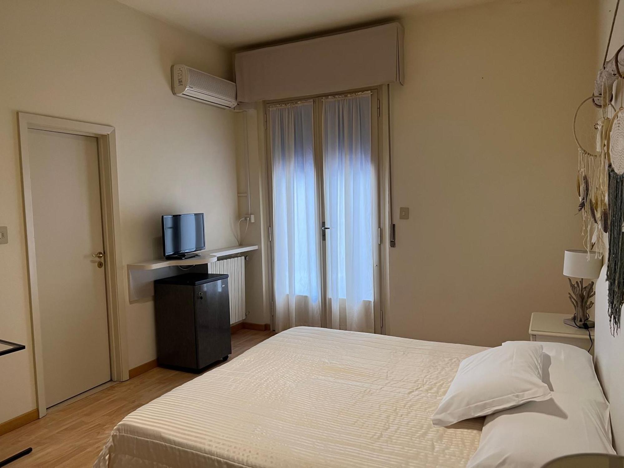 G&D Hotel Deanna Pool&Brunch Milano Marittima Pokój zdjęcie